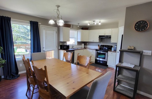 Sylvan Lake House | Sylvan Lake quiet Getaway