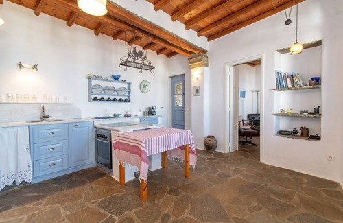 Tinos House | "Sylvia House of Cycladic architecture"