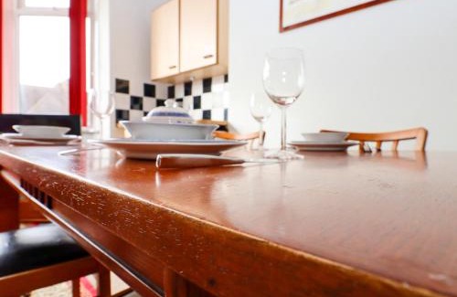 Bexhill-on-Sea Apartment | Sylvian