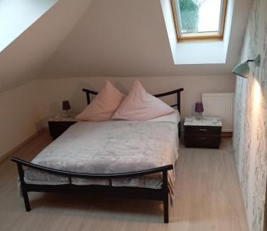 Goerlitz Apartment | Sylvias Ferienwohnung Nr7 DG