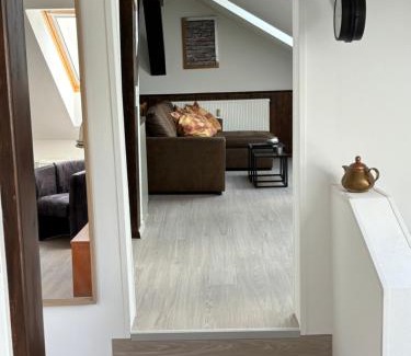 Goerlitz Apartment | Sylvias Ferienwohnung Nr7 DG