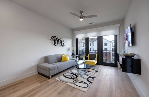 West End House | Symphony - Odyssey - Heart of Midtown