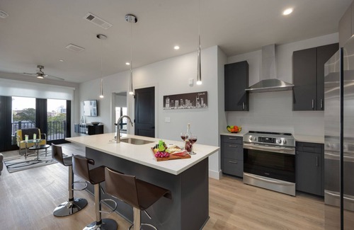 West End House | Symphony - Odyssey - Heart of Midtown