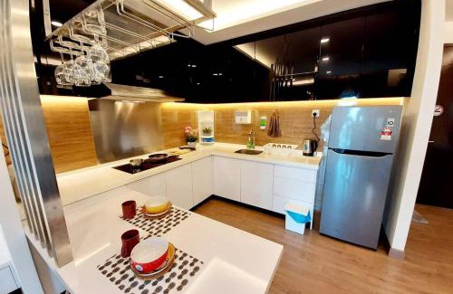 Seri Kembangan Apartment | Symphony Tower Studio # 3 (With Balcony)
