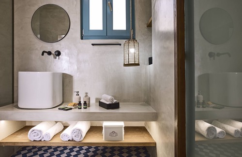 Ermoupoli House | Syroc Maison