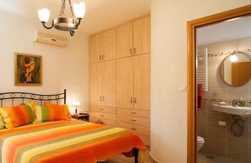Vari Apartment | SYROS STILVI HOUSE
