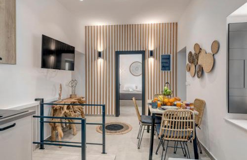 Ermoupoli Apartment | SyRose Suites