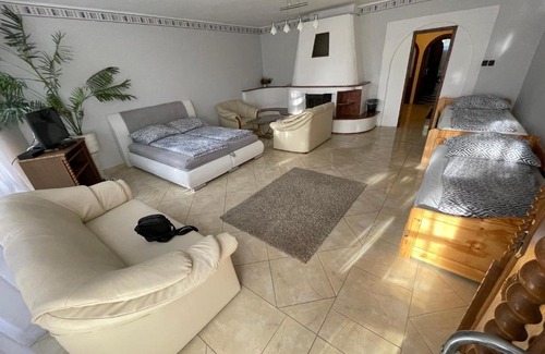 Miskolc-Tapolca House | Szimpla Vendégház