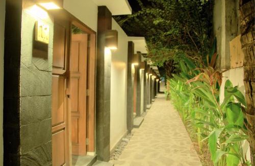 Gili Trawangan Resort | Tír na nÓg Beachfront Resort