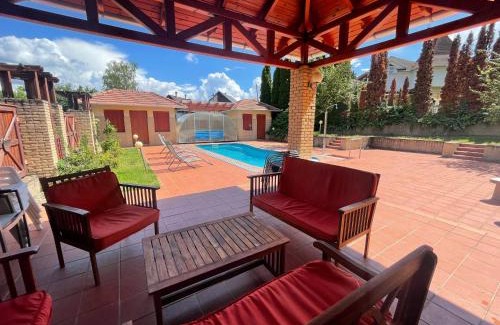 Miskolc-Tapolca Bed & Breakfast | Tölgyfa Panzió