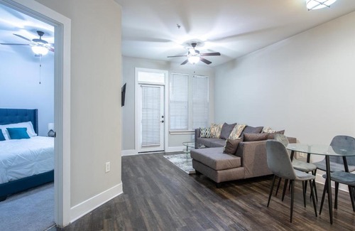 Buckhead Apartment | T and T Commercial Housing