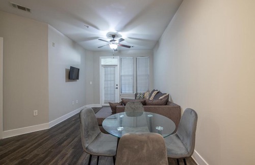 Buckhead Apartment | T and T Commercial Housing