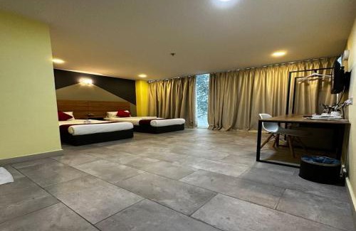 Sri Hartamas Hotel | T-hotel Mont Kiara