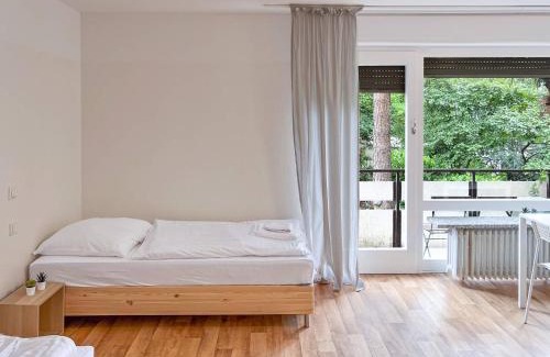 Krefeld Apartment | T&K Apartments - Krefeld - 1 Zimmer Apartment mit schönem Gartenblick - 25min FAIR DUS