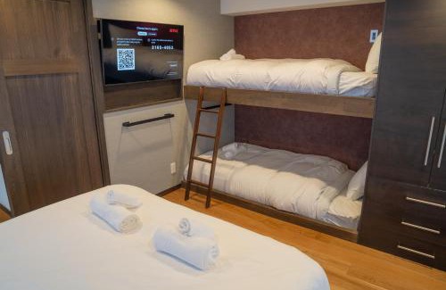 Kitaazumi-gun Hotel | T Square Hakuba