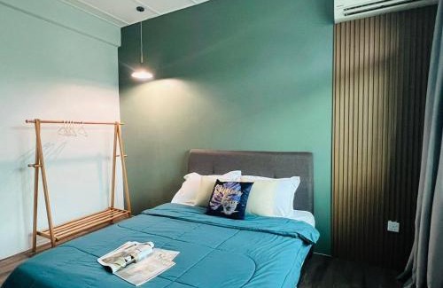 Kuching House | T & T Kuching Homestay