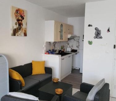 Pointe du Bout Apartment | T1 CoquetteMarina972 - TROIS ILETS