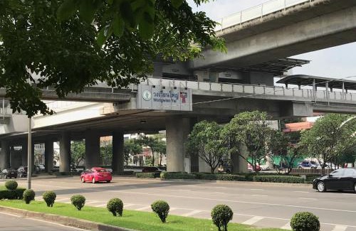 Khlong San Apartment | T1 Large Studio Full kitchen 100m. to BTS