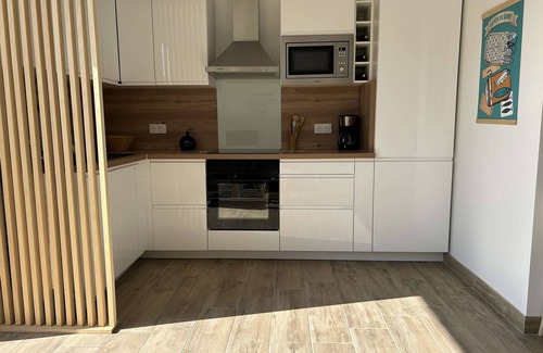 Saint-Pierre-la-Mer Apartment | T2 Apartment with Cabin, Terrace, Air Conditioning in Saint Pierre la Mer