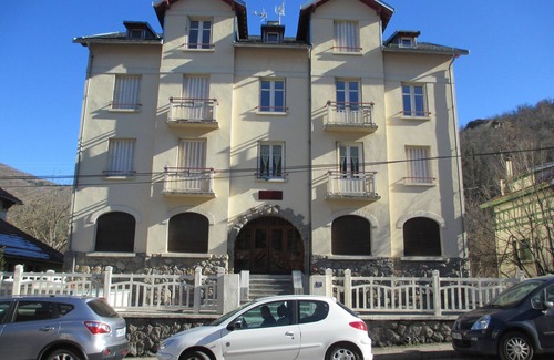 Ax-les-Thermes Apartment | T2 apartment small quiet residence