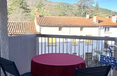 Vernet-les-Bains Apartment | T2 Avec Balcons à Quelques Mètres du Centre et des Commodités de Vernet LES Bains