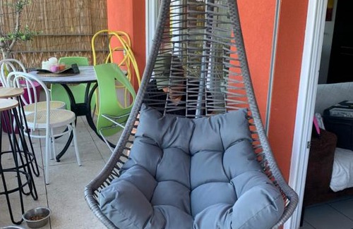 Juvignac Apartment | T2 avec grande terrasse plongeant sur une forêt