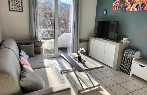 Saint-Geniez-d'Olt Apartment | T2 avec piscine-Le family 67