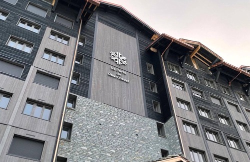 Courchevel Apartment | T2 cabin in Courchevel with slope access, parking and wifi