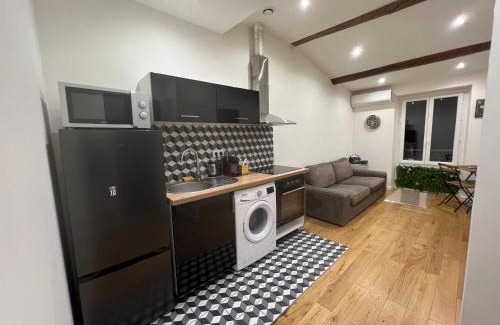 Notre-Dame du Mont Apartment | T2 centre ville au calme absolue