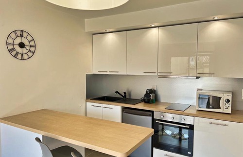 Fer a Cheval Apartment | T2 Centre ville avec parking gratuit