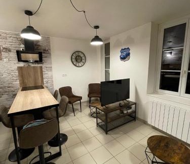 Pont-Audemer Apartment | T2 Centre ville La Licorne 2