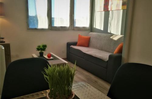 Clemenceau Apartment | T2 Centre Ville Place Méditerranée