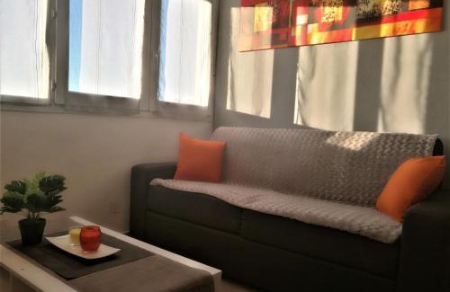 Clemenceau Apartment | T2 Centre Ville Place Méditerranée