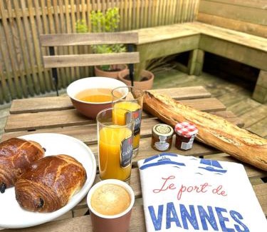 Vannes Apartment | T2 - Charme et confort au coeur de ville
