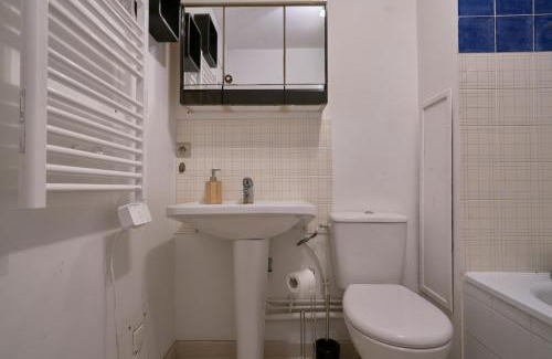 Saint-Maurice Pellevoisin Apartment | T2 confortable à Lille Saint Maurice Pellevoisin