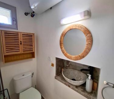 Montpellier-Centre Apartment | T2 Cosy Clim & WiFi - Ecusson cœur de Montpellier