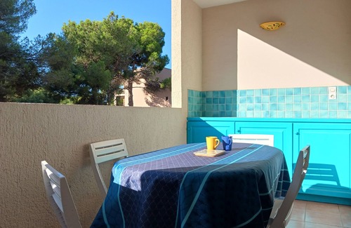 Six-Fours-les-Plages Apartment | T2 Domaine de la Coudoulière in beautiful wooded grounds,