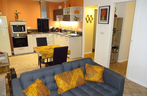 Saint-Jean-de-Luz City Center Apartment | T2 en RDC Proche de la mer Uniquement en Bail Mobilité