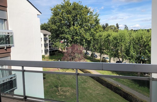 Bagnoles-de-l'Orne Apartment | T2 43m2 very bright, close to shops, private parking, janitor