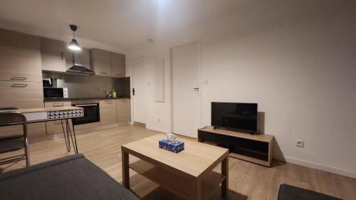 Pont des Demoiselles-Montaudran-La Terrasse Apartment | T2 Jean Rieux 4P- Cité de l'Espace