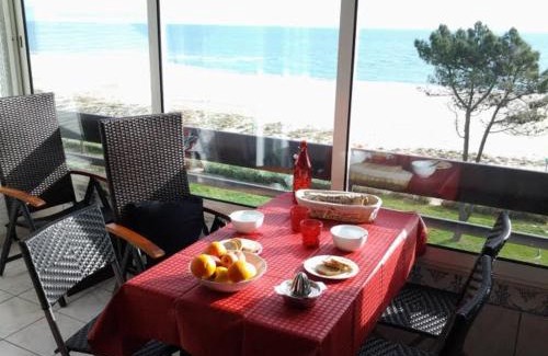 Saint-Cyprien Plage Apartment | T2 Les pieds dans l'eau vue Front de mer