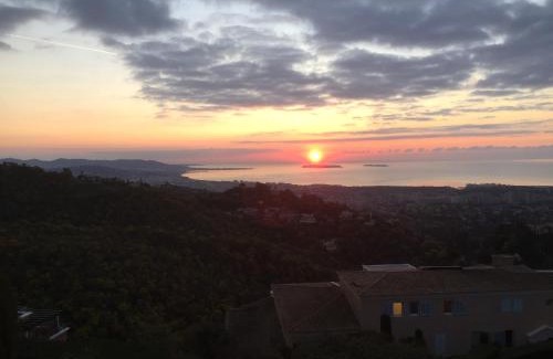 Mandelieu-La-Napoule Apartment | T2 Mandelieu, vue exceptionnelle