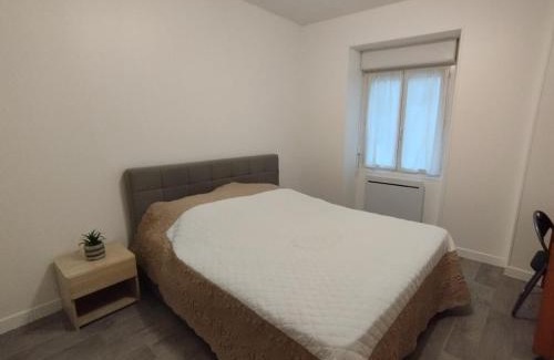 Chateaumeillant Apartment | T2 Meublé, Équipé, Parfait pour Vos Séjours