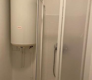Chateaumeillant Apartment | T2 Meublé, Équipé, Parfait pour Vos Séjours