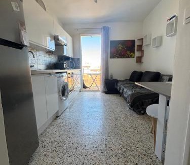 Port-la-Nouvelle Apartment | T2 moderne à 2 min de la plage