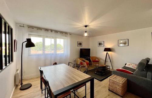 Saint - Aubin - Dupuy Apartment | T2 parking/climatisation - proche Halles au grain