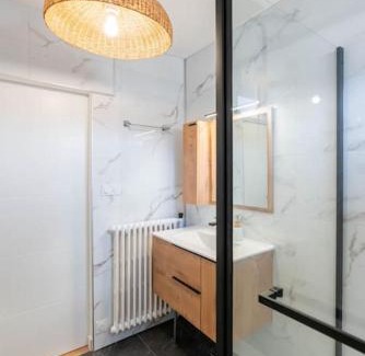 Aix-les-Bains Apartment | T2 parking gratuit plus 2 balcons