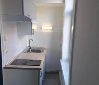Fives Apartment | T2 rénové proche métro