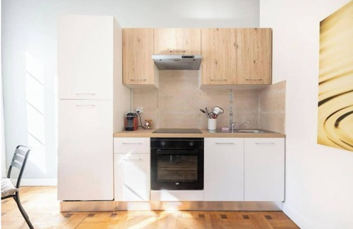 La Castellane Apartment | T2 - Rue Paradis - Cosy