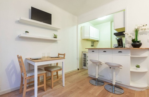 Saint-Pierre Condo | T2 sleeps 4 near La Timone and Conception hospitals